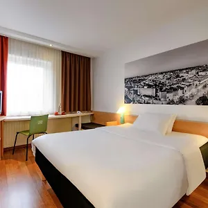 3* Hotel Ibis Medical Park